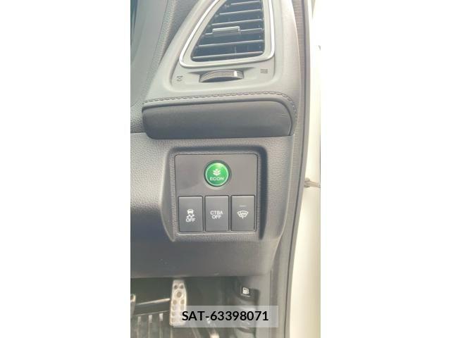Honda VEZEL 2015-03 8850972-11