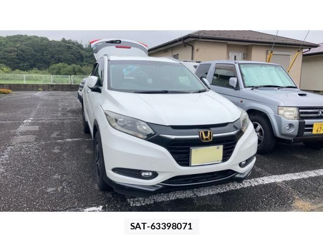 Honda VEZEL 2015-03 8850972-1