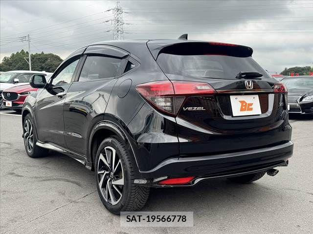 Honda VEZEL 2020-02 8850968-12