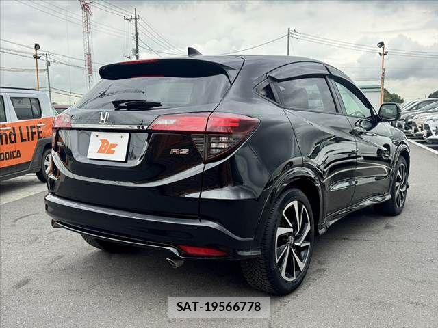 Honda VEZEL 2020-02 8850968-14