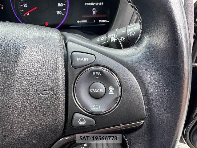 Honda VEZEL 2020-02 8850968-28