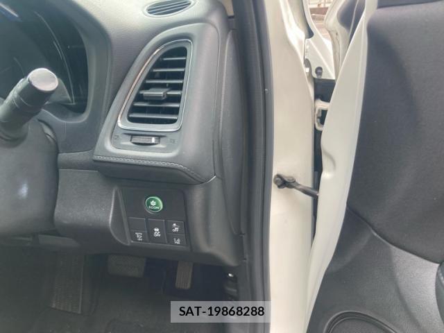 Honda VEZEL 2017-08 8850973-15