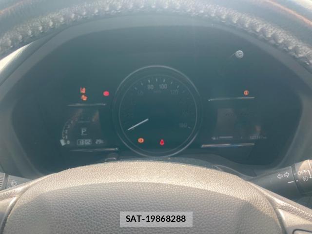 Honda VEZEL 2017-08 8850973-19