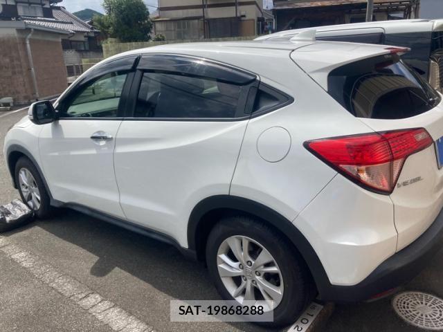 Honda VEZEL 2017-08 8850973-3
