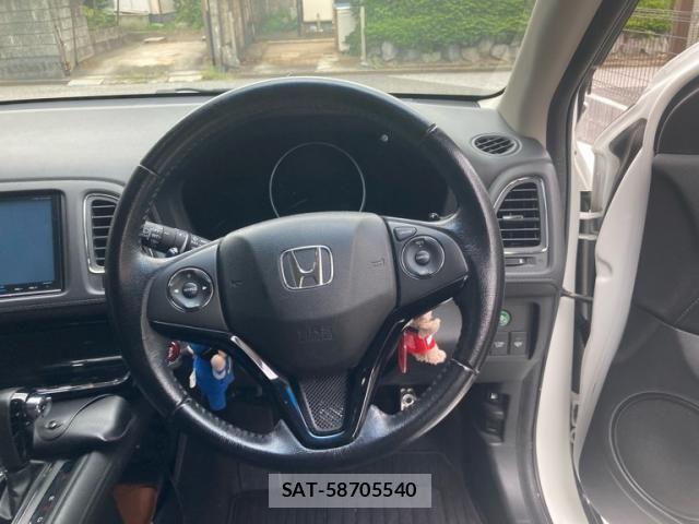 Honda VEZEL 2016-02 8850971-19