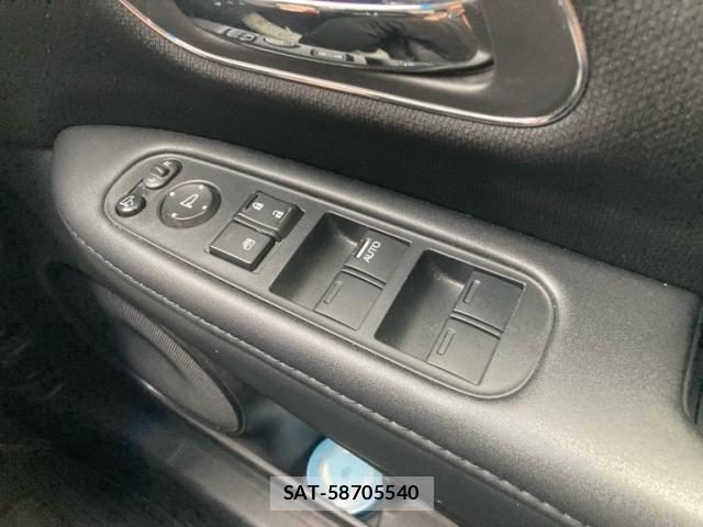 Honda VEZEL 2016-02 8850971-27