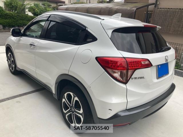 Honda VEZEL 2016-02 8850971-6