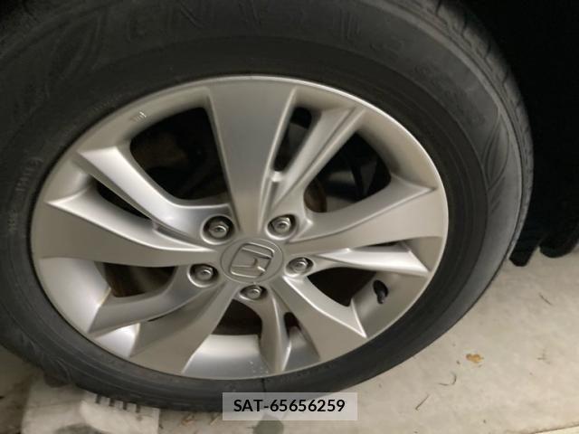 Honda VEZEL 2017-02 8872336-9