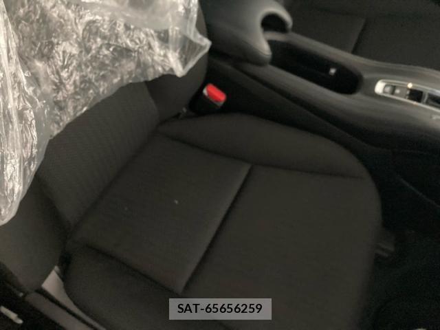 Honda VEZEL 2017-02 8872336-16