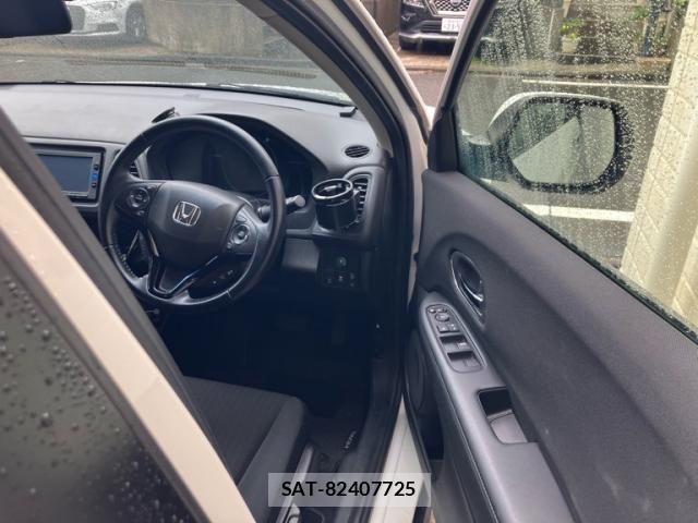 Honda VEZEL 2017-07 8872335-14