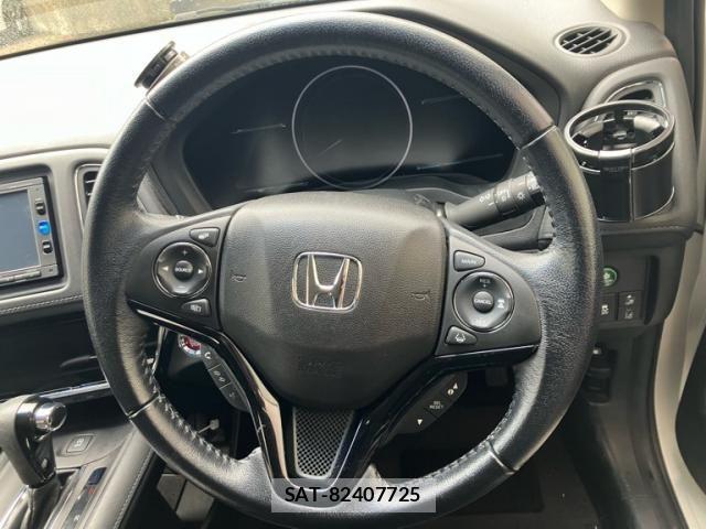 Honda VEZEL 2017-07 8872335-16