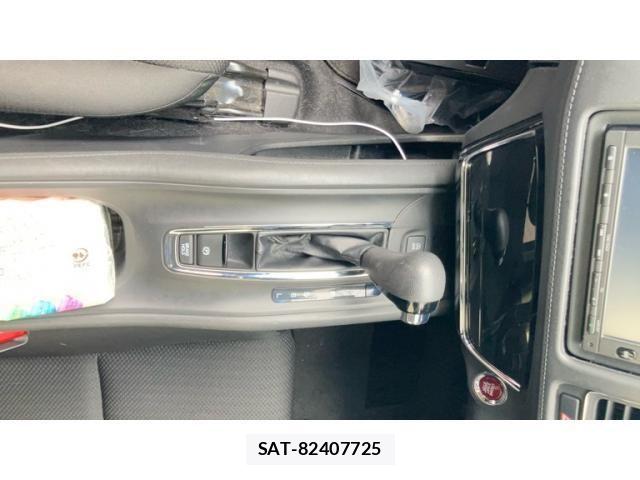 Honda VEZEL 2017-07 8872335-18