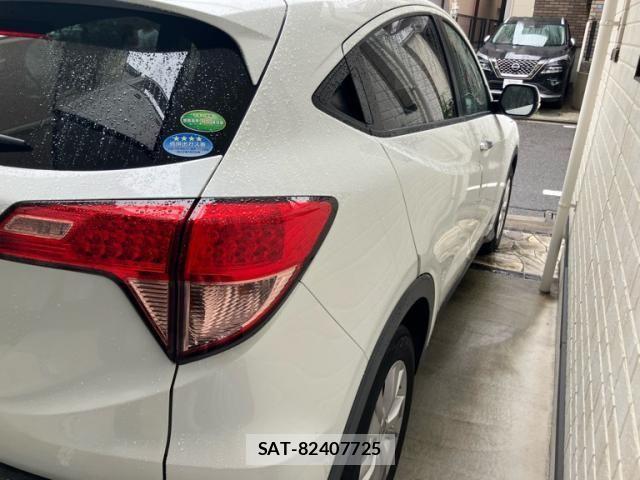 Honda VEZEL 2017-07 8872335-5