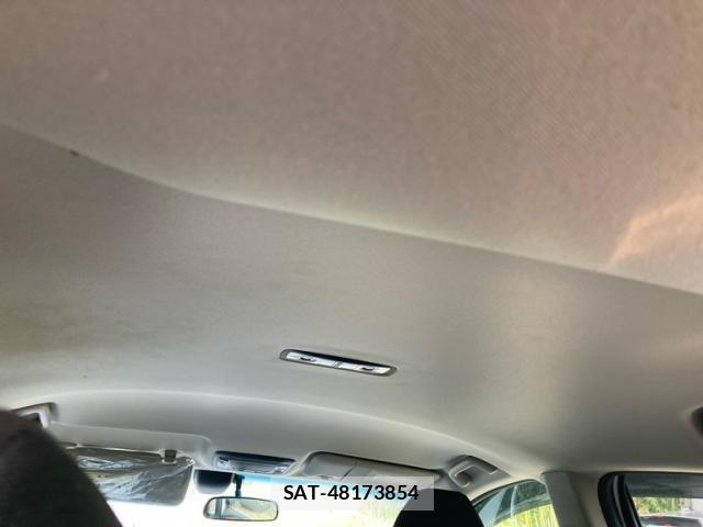 Honda VEZEL 2015-03 8882757-10