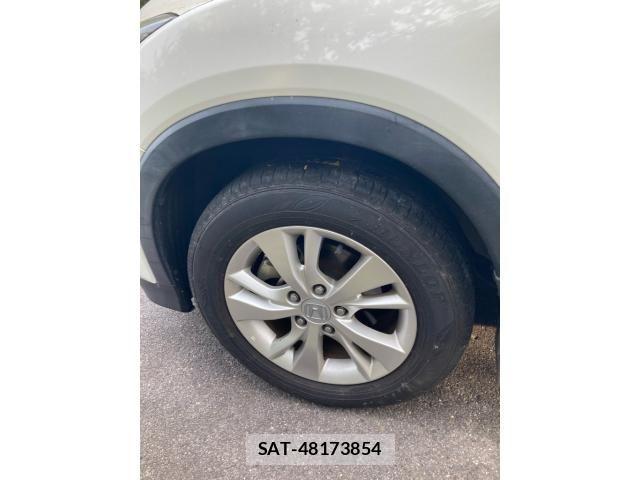 Honda VEZEL 2015-03 8882757-12