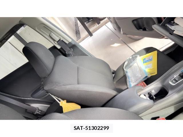 Honda VEZEL 2014-01 8882759-18