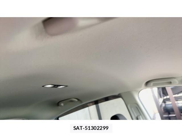 Honda VEZEL 2014-01 8882759-21