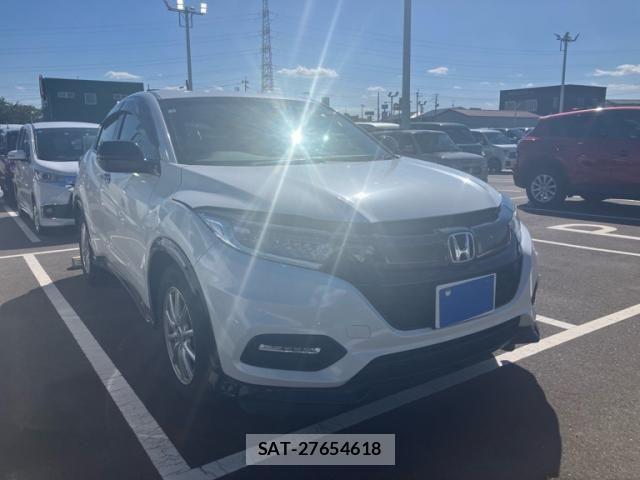 Honda VEZEL 2019-03 8884537-0