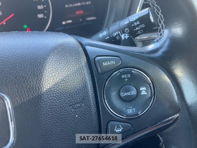 Honda VEZEL 2019-03 8884537-23