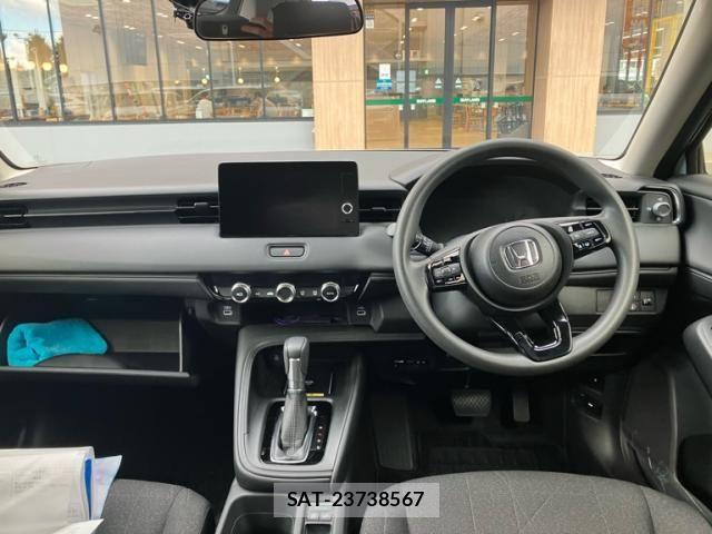 Honda VEZEL 2023-08 8884536-10