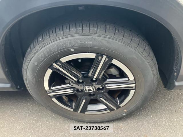 Honda VEZEL 2023-08 8884536-13