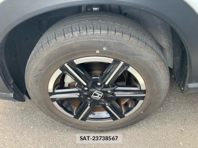 Honda VEZEL 2023-08 8884536-16