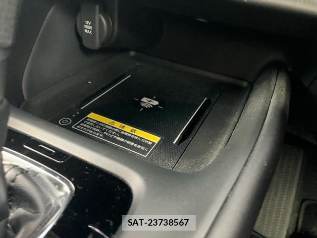 Honda VEZEL 2023-08 8884536-22