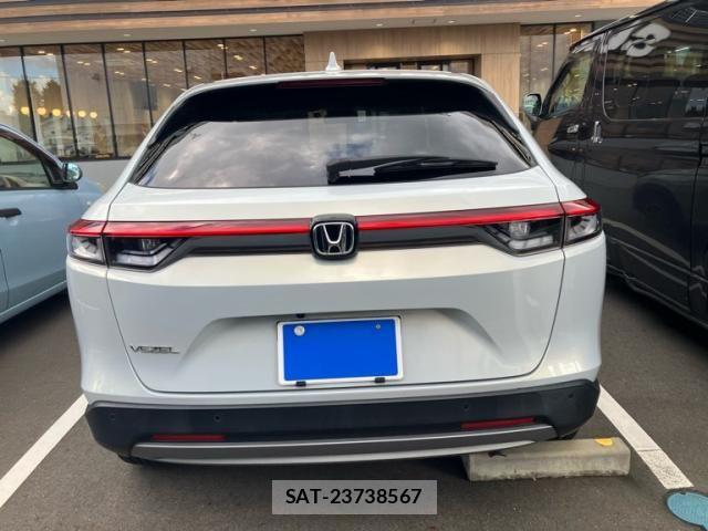 Honda VEZEL 2023-08 8884536-4