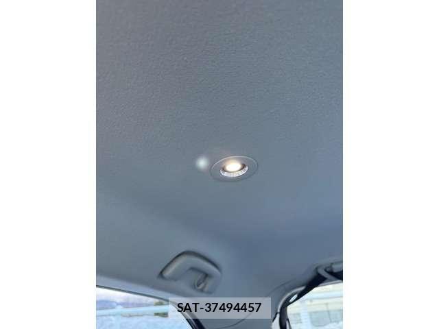 Honda VEZEL 2021-05 6266237-25