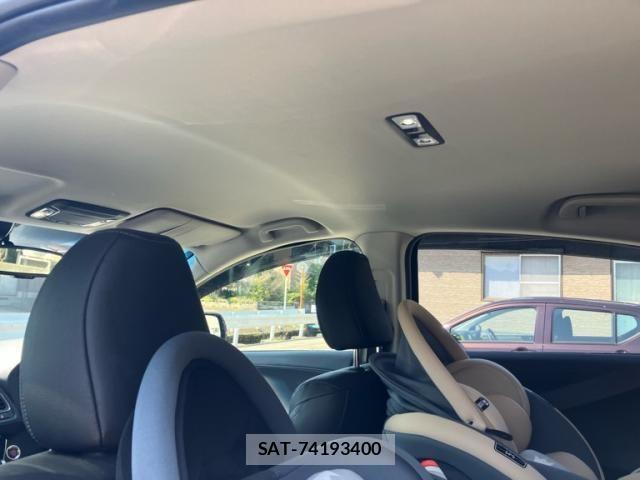 Honda VEZEL 2017-08 7226550-8