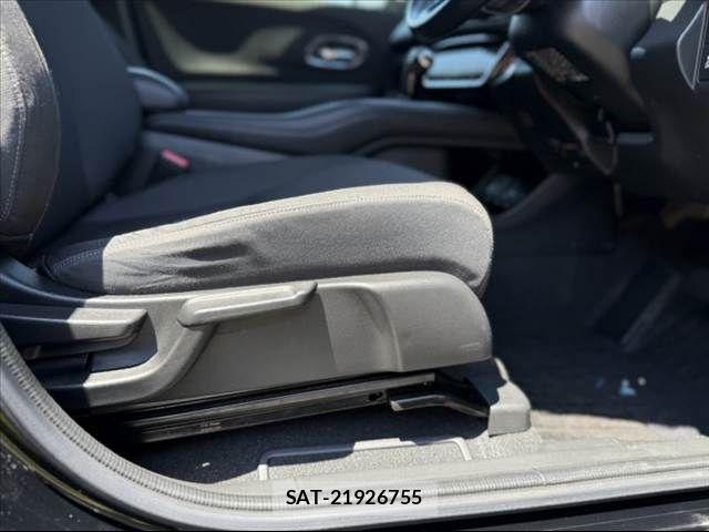 Honda VEZEL 2018-08 7226551-21