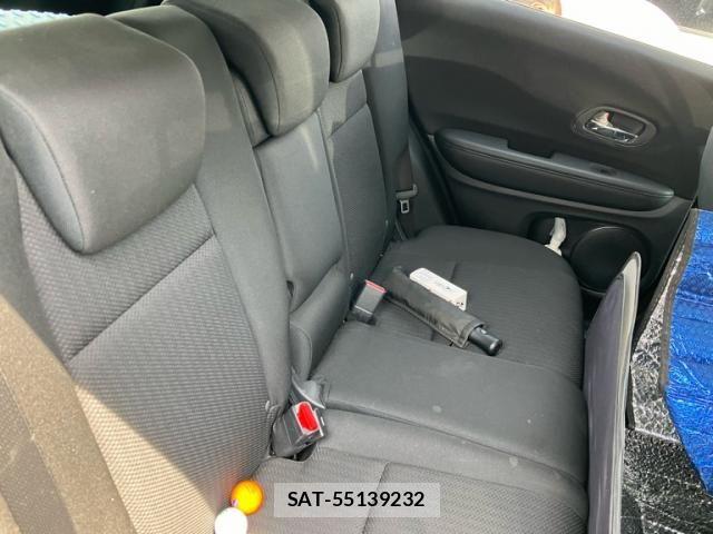 Honda VEZEL 2014-07 7458589-12