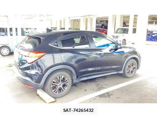 Honda VEZEL 2016-06 7621020-3