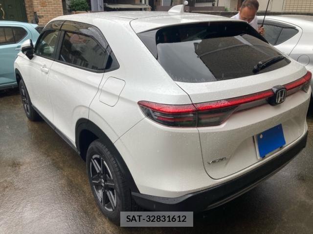 Honda VEZEL 2024-06 7621021-2