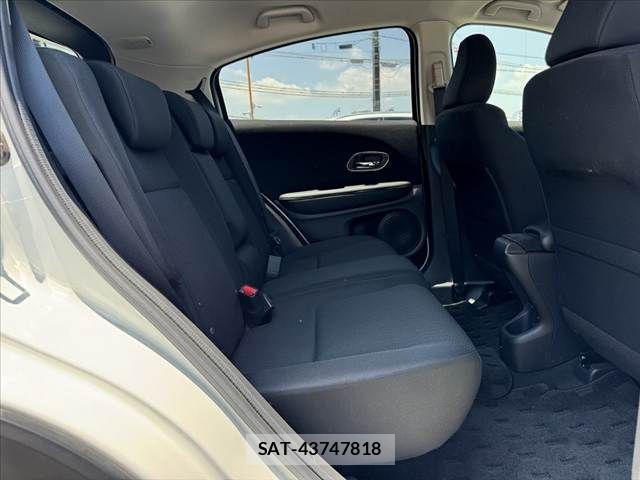 Honda VEZEL 2017-07 8038949-19