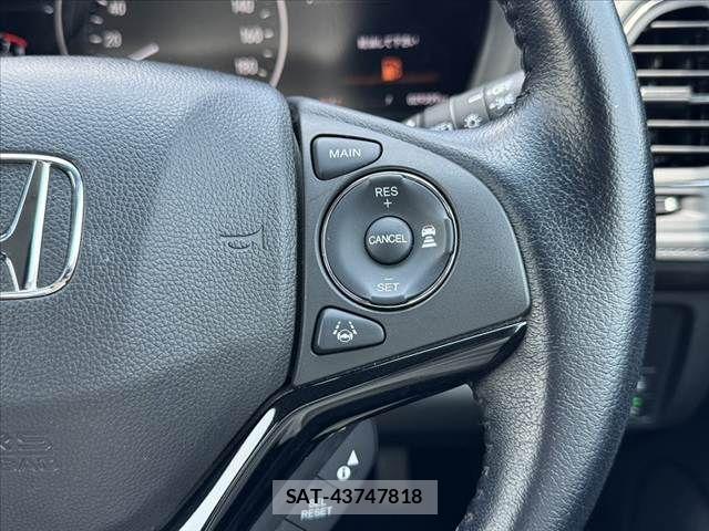 Honda VEZEL 2017-07 8038949-27