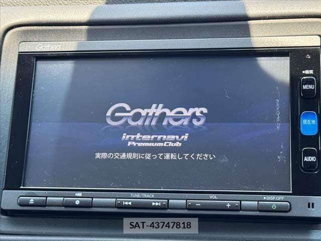Honda VEZEL 2017-07 8038949-2
