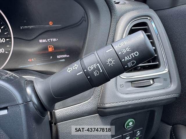 Honda VEZEL 2017-07 8038949-29