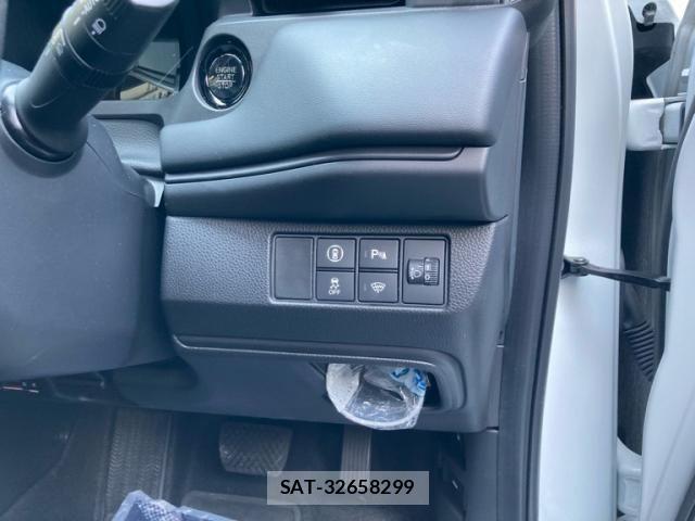 Honda VEZEL 2022-07 8132813-12