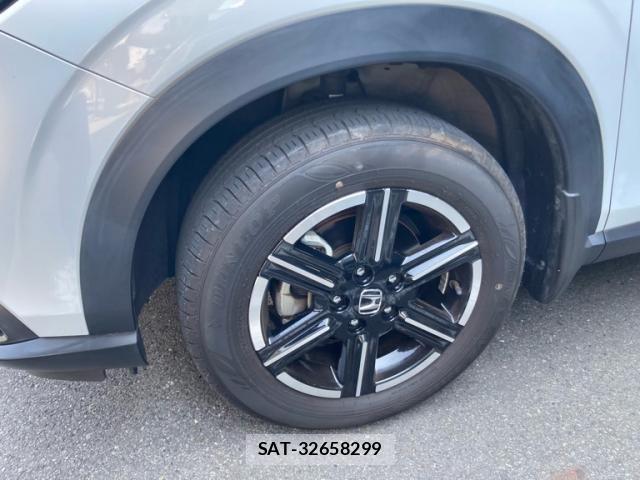 Honda VEZEL 2022-07 8132813-4