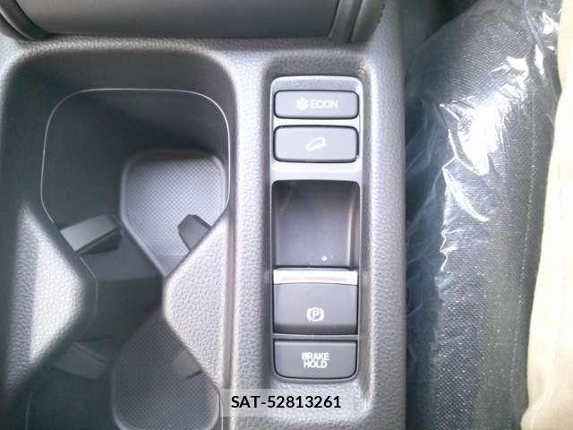 Honda VEZEL 2026-06 8232250-15