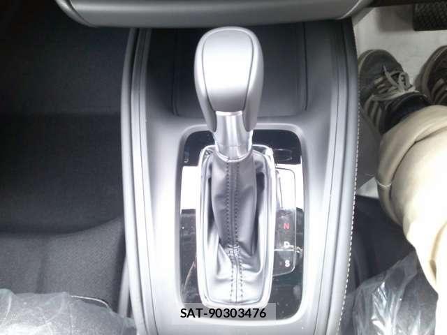 Honda VEZEL 2026-06 8232249-13