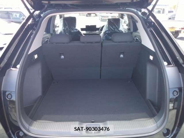 Honda VEZEL 2026-06 8232249-17