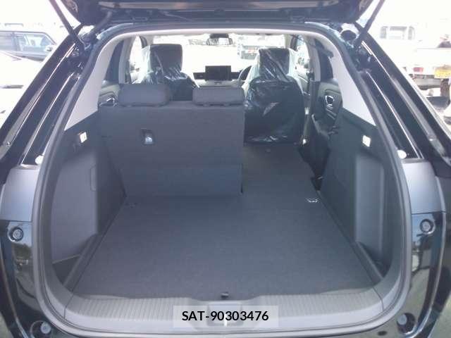 Honda VEZEL 2026-06 8232249-18