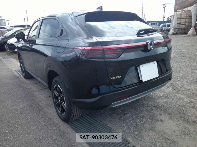 Honda VEZEL 2026-06 8232249-4