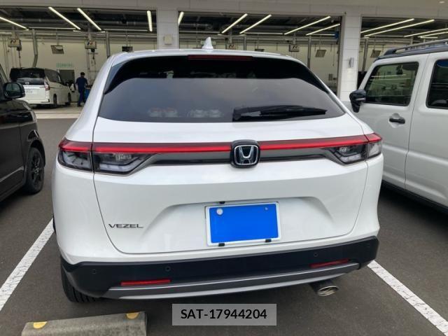 Honda VEZEL 2023-12 8317833-4