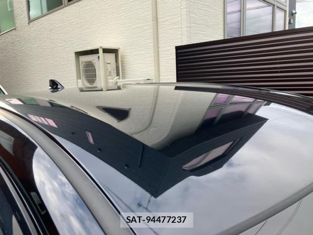Honda VEZEL 2018-06 8369559-4