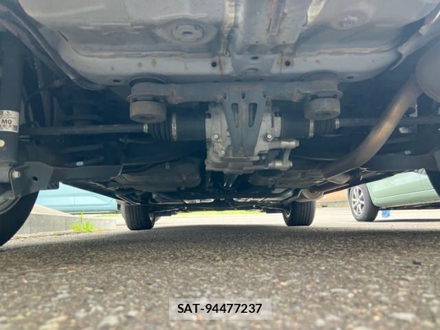 Honda VEZEL 2018-06 8369559-7