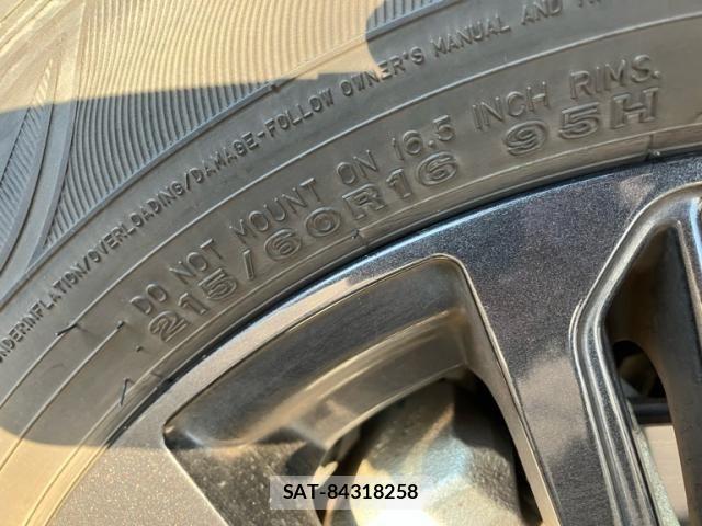 Honda VEZEL 2022-04 8369558-9