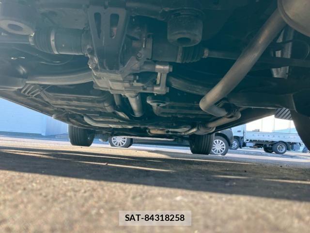 Honda VEZEL 2022-04 8369558-10